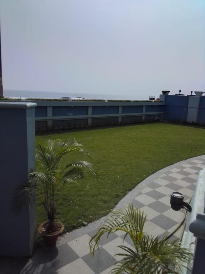 Hotel Prabhupada Puri Zewnętrze zdjęcie